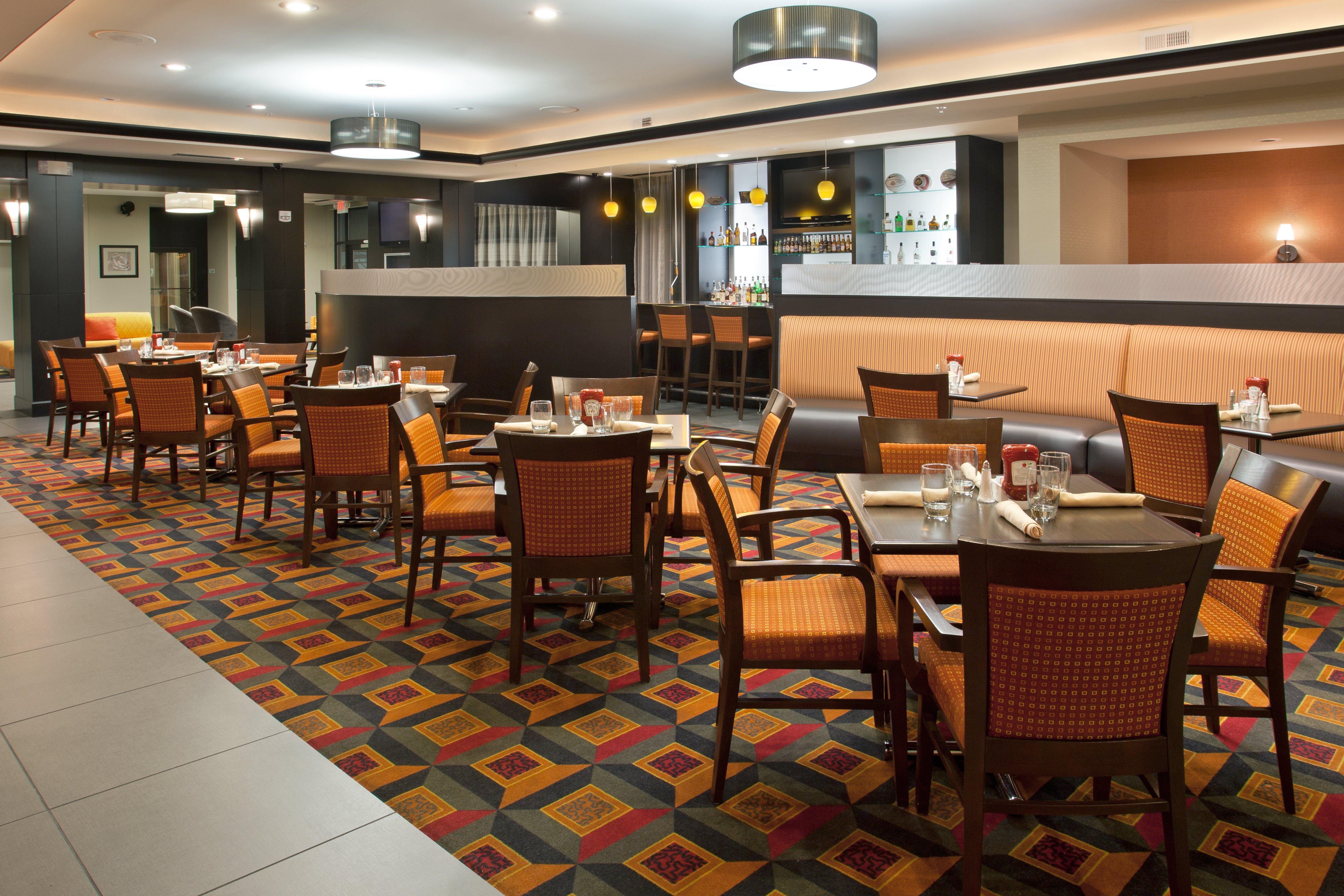 Holiday Inn Columbus-Hilliard By Ihg New Rome Restaurang bild